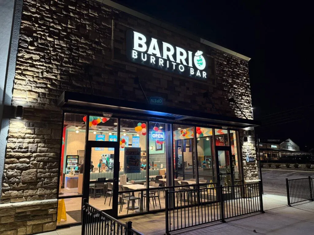 Barrio Burrito Bar