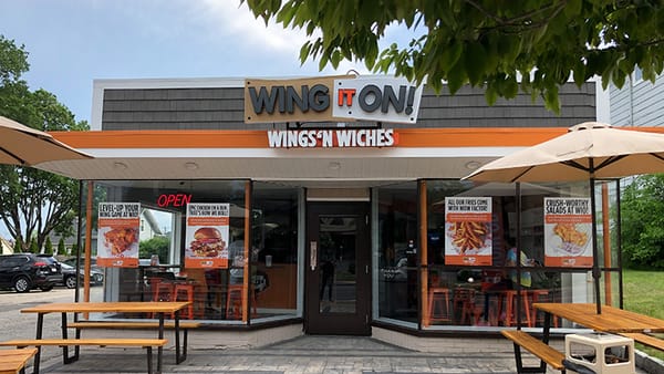 Wing It On!